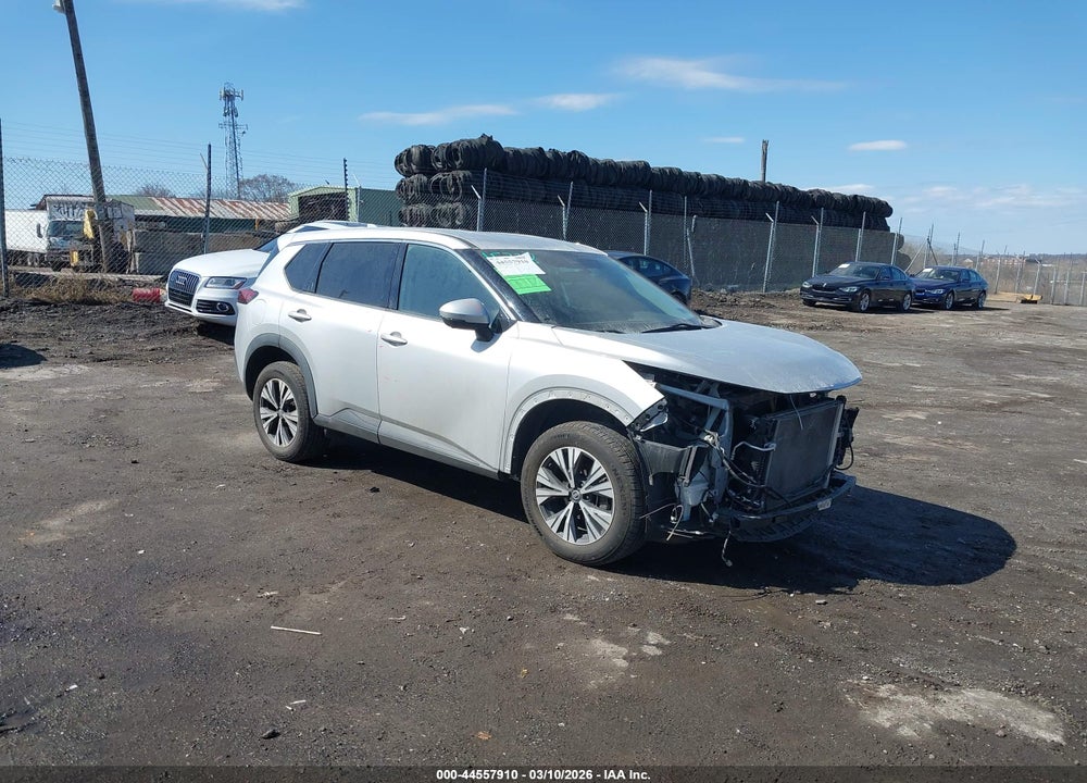2021 NISSAN ROGUE SV FWD VIN: 5N1AT3BA5MC716833