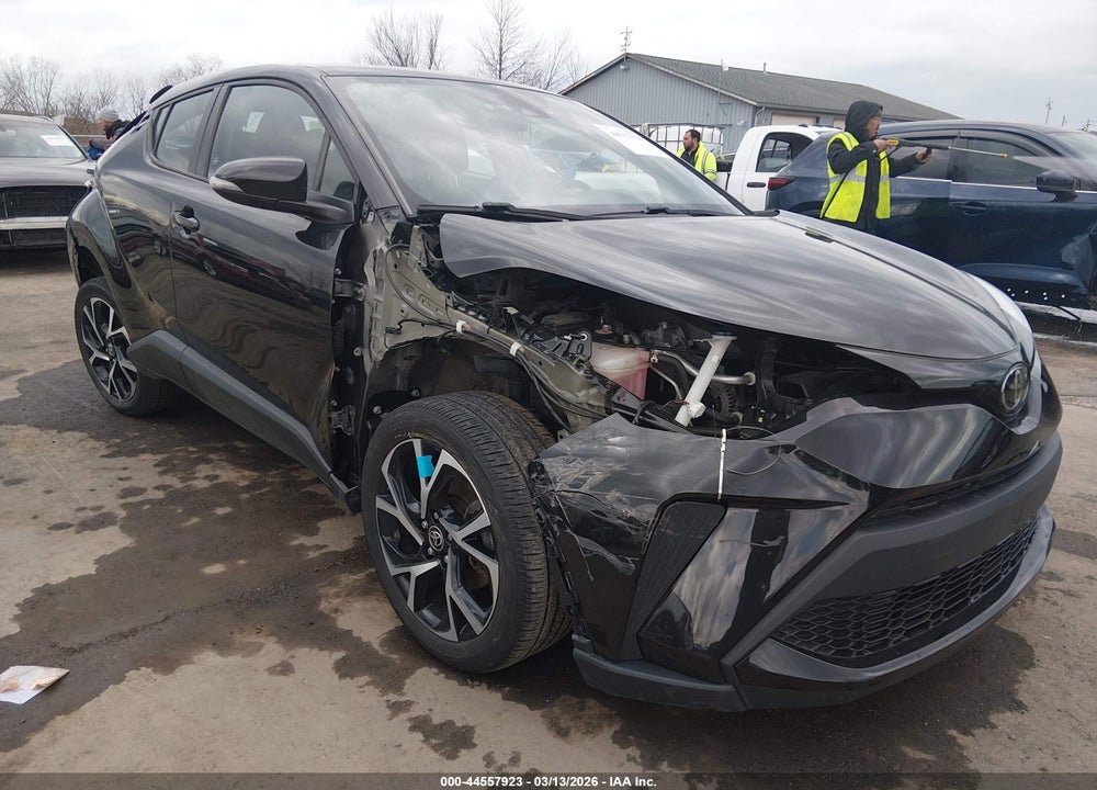 2022 TOYOTA C-HR XLE VIN: NMTKHMBX4NR142289