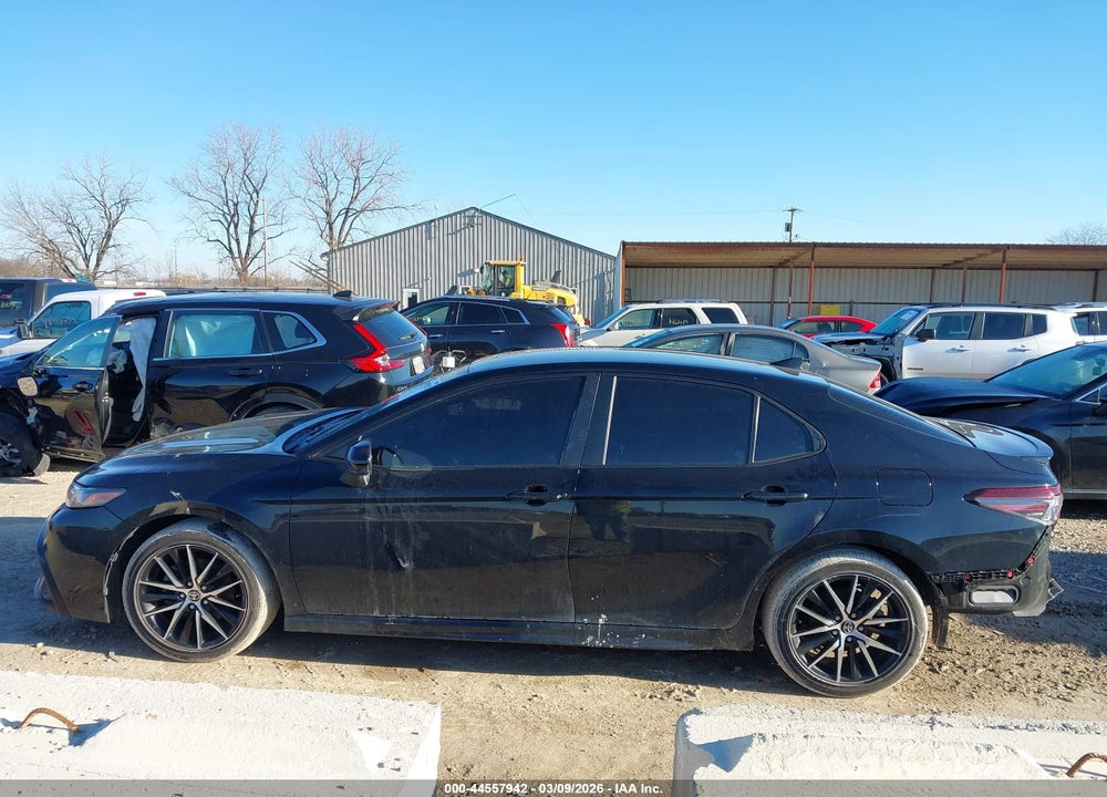 2021 TOYOTA CAMRY SE VIN: 4T1G11AK1MU587191