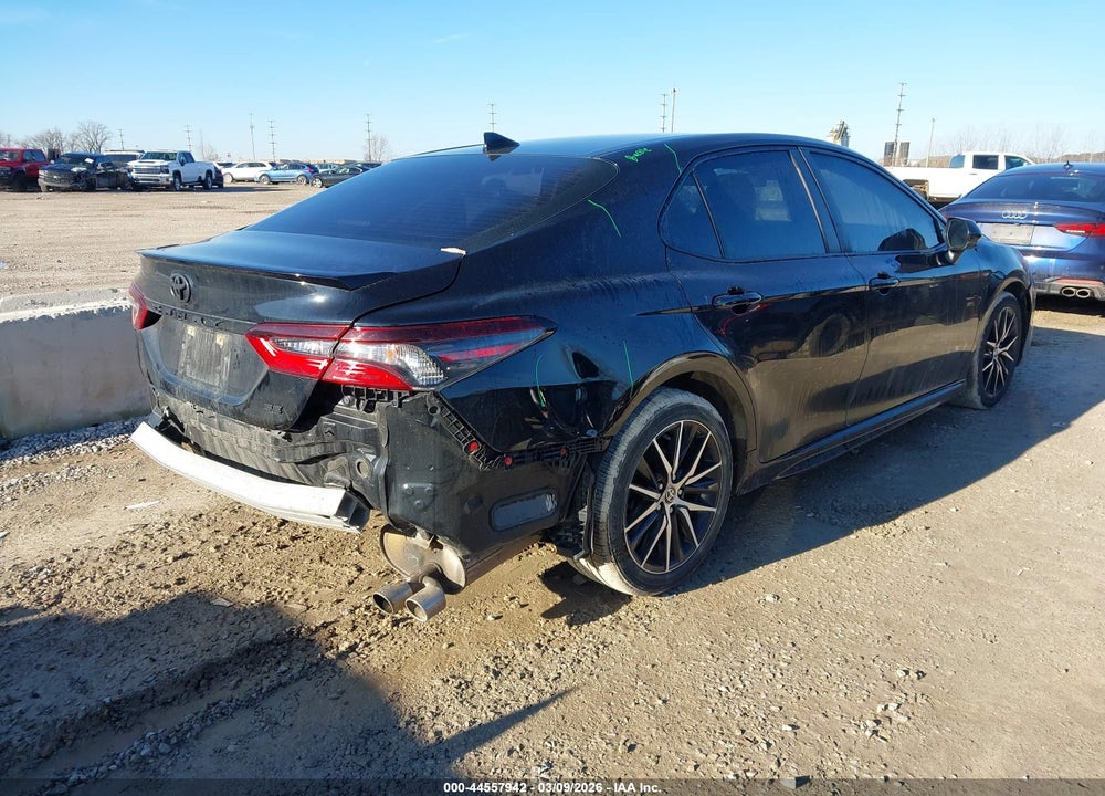 2021 TOYOTA CAMRY SE VIN: 4T1G11AK1MU587191