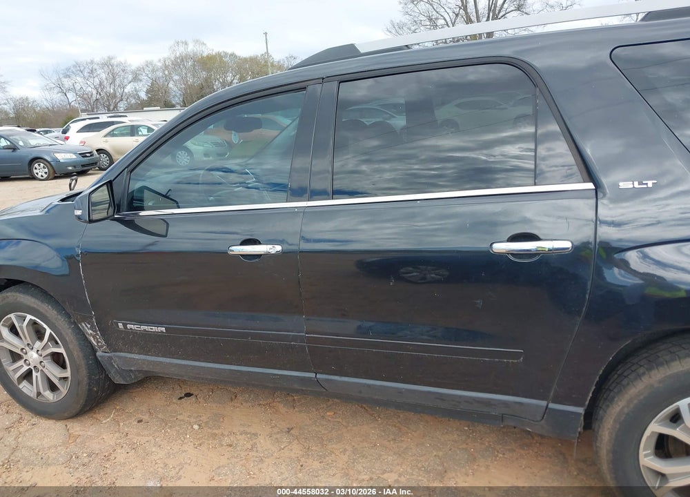2014 GMC ACADIA SLT VIN: 1GKKVRKD1EJ206027