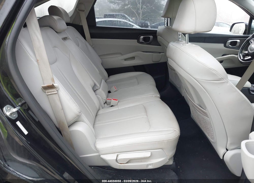 2021 KIA SORENTO S VIN: 5XYRL4LC2MG002442