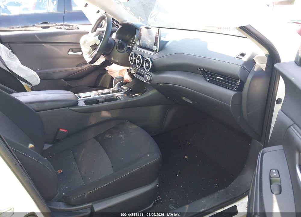 2024 NISSAN SENTRA SV XTRONIC CVT VIN: 3N1AB8CV8RY255361