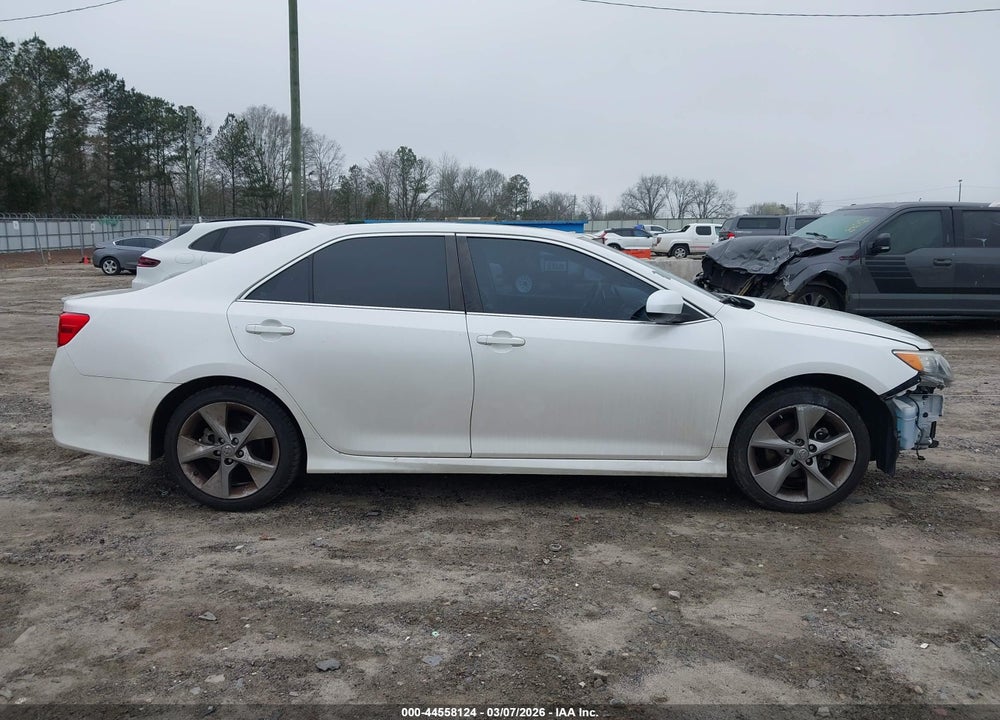 2014 TOYOTA CAMRY SE SPORT VIN: 4T1BF1FK7EU468177