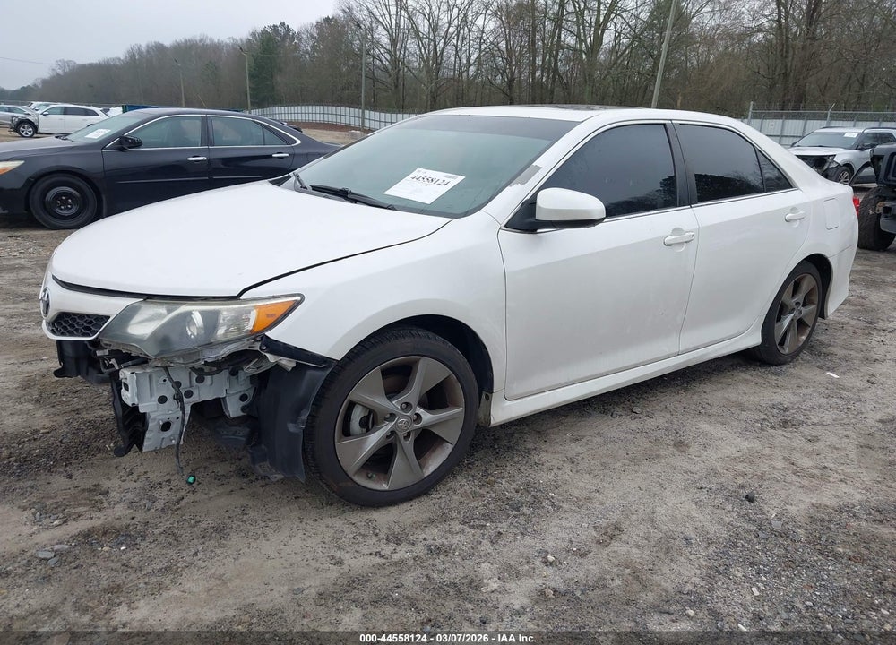 2014 TOYOTA CAMRY SE SPORT VIN: 4T1BF1FK7EU468177