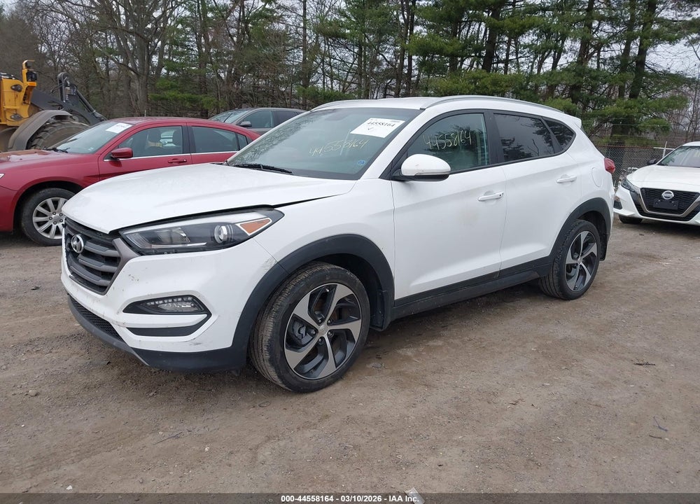 2016 HYUNDAI TUCSON SPORT VIN: KM8J33A25GU075885