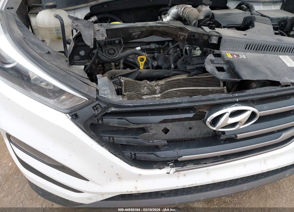 2016 HYUNDAI TUCSON SPORT VIN: KM8J33A25GU075885