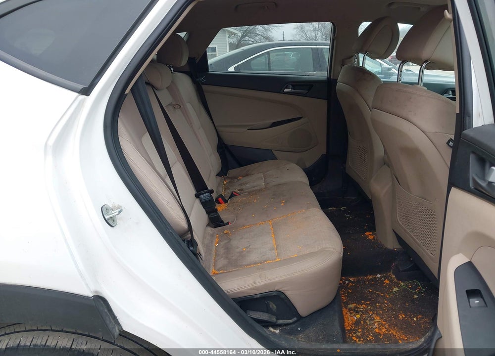 2016 HYUNDAI TUCSON SPORT VIN: KM8J33A25GU075885