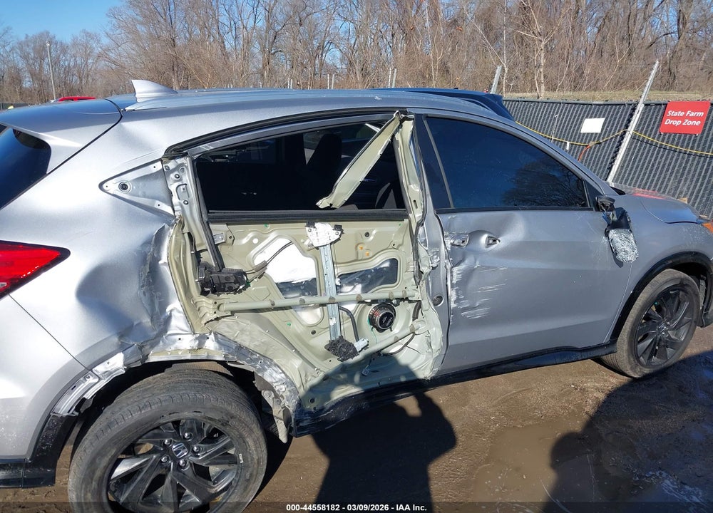 2022 HONDA HR-V AWD SPORT VIN: 3CZRU6H13NM753581