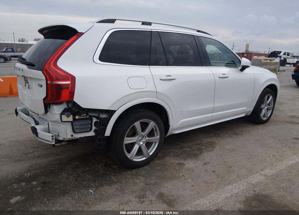 2016 VOLVO XC90 HYBRID T8 MOMENTUM VIN: YV4BC0PK8G1081001
