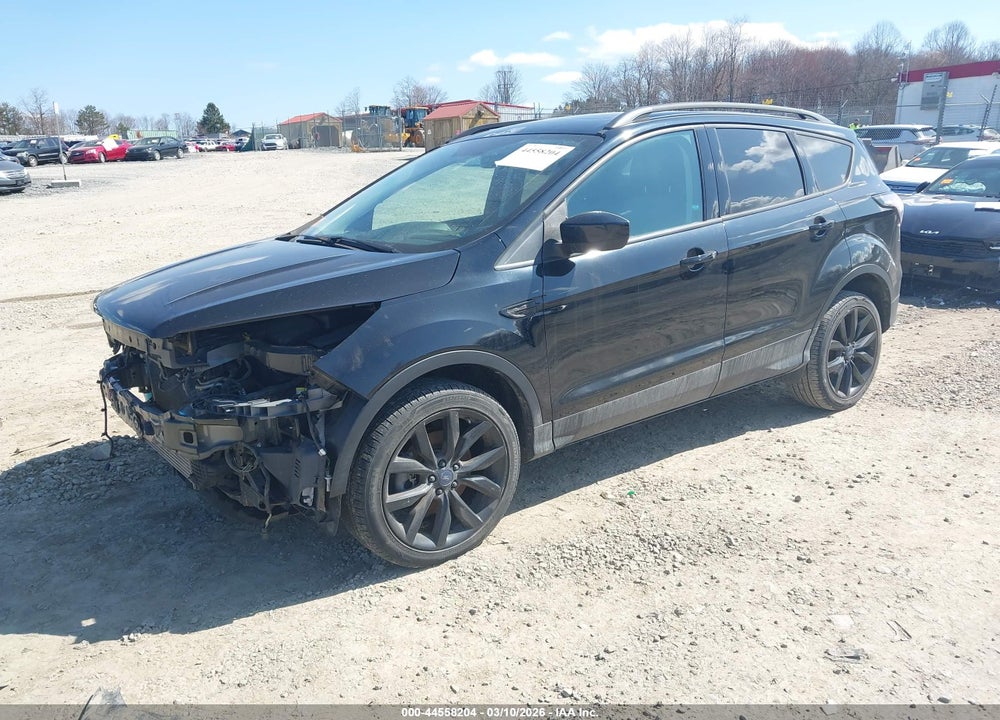 2017 FORD ESCAPE SE VIN: 1FMCU9G98HUC22084