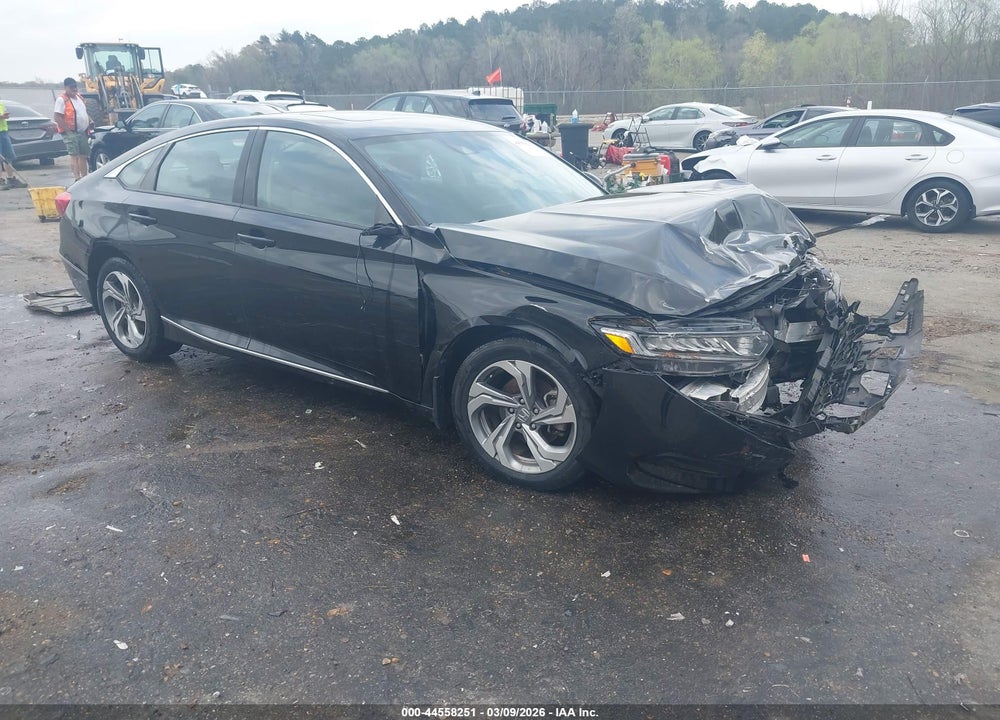 2018 HONDA ACCORD EX VIN: 1HGCV1F49JA099185