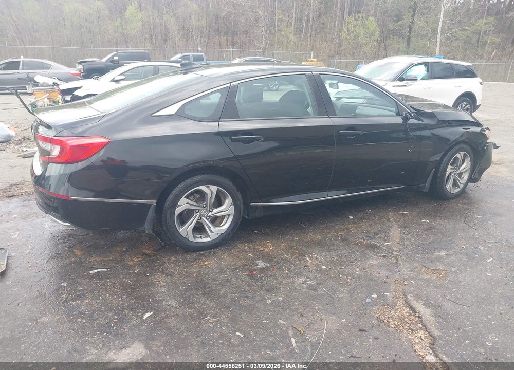 2018 HONDA ACCORD EX VIN: 1HGCV1F49JA099185