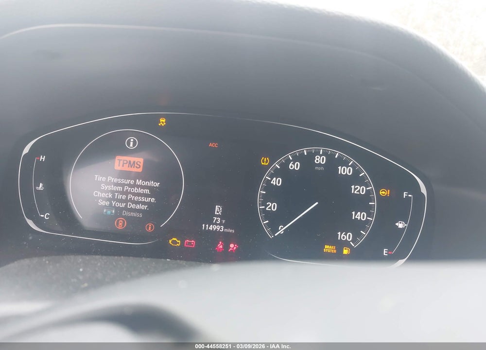 2018 HONDA ACCORD EX VIN: 1HGCV1F49JA099185