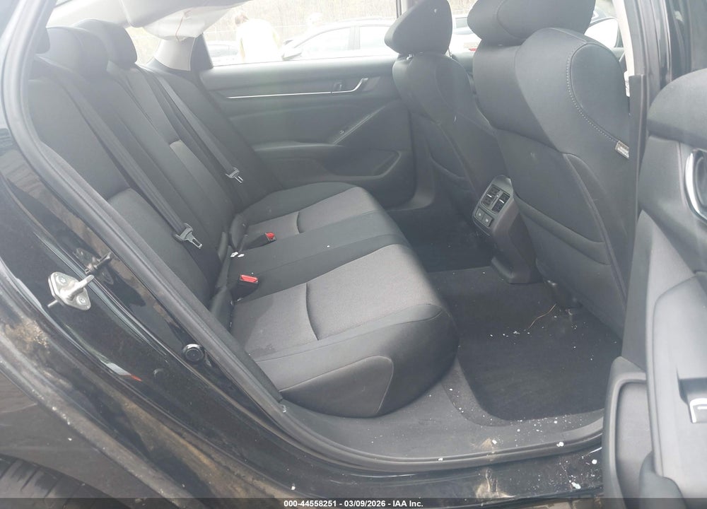 2018 HONDA ACCORD EX VIN: 1HGCV1F49JA099185