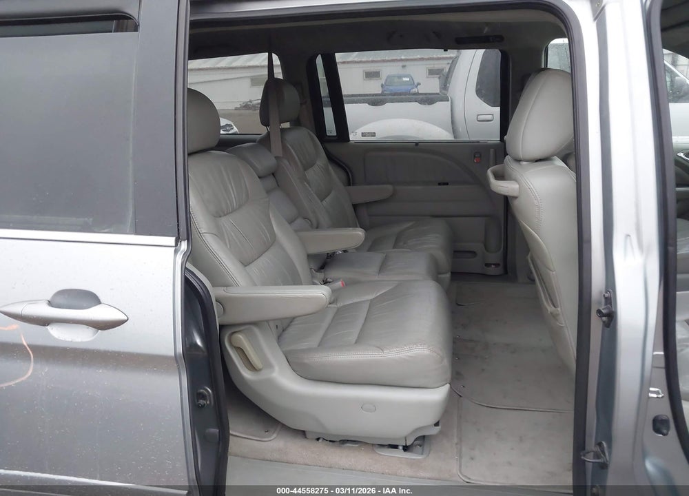 2008 HONDA ODYSSEY EX-L VIN: 5FNRL38748B028902