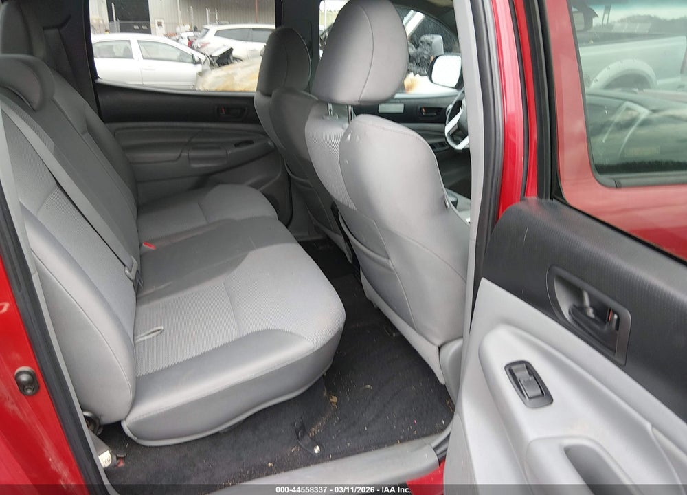 2013 TOYOTA TACOMA BASE V6 VIN: 3TMLU4EN5DM108372