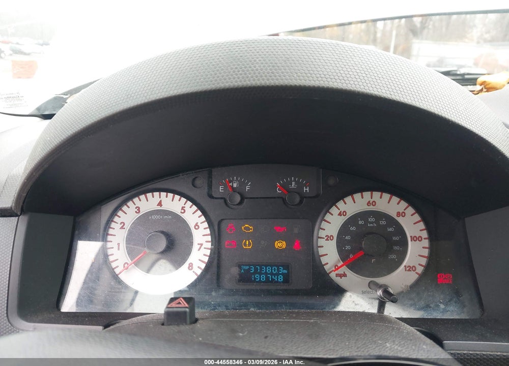 2008 MAZDA TRIBUTE I SPORT VIN: 4F2CZ02Z28KM30112