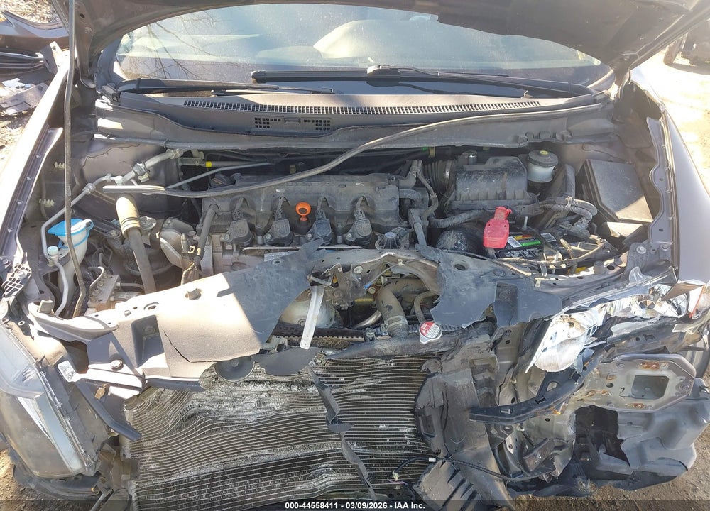 2015 HONDA CIVIC LX VIN: 19XFB2F58FE024422