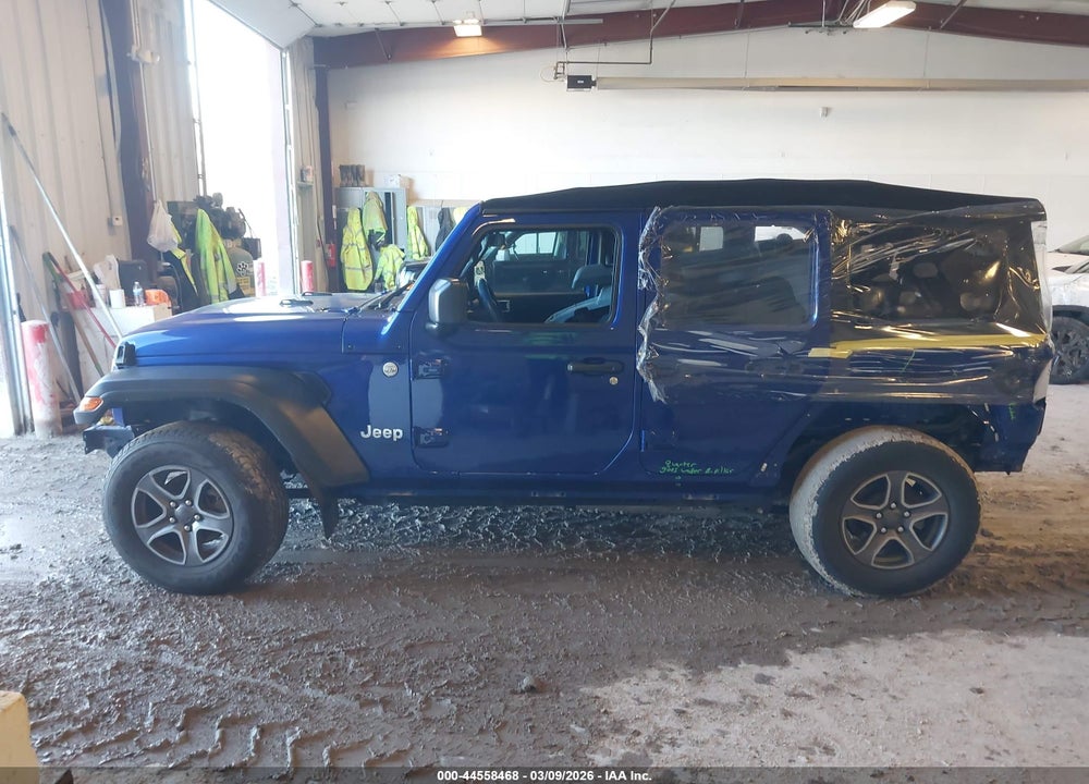 2018 JEEP WRANGLER UNLIMITED SPORT S 4X4 VIN: 1C4HJXDG0JW316397