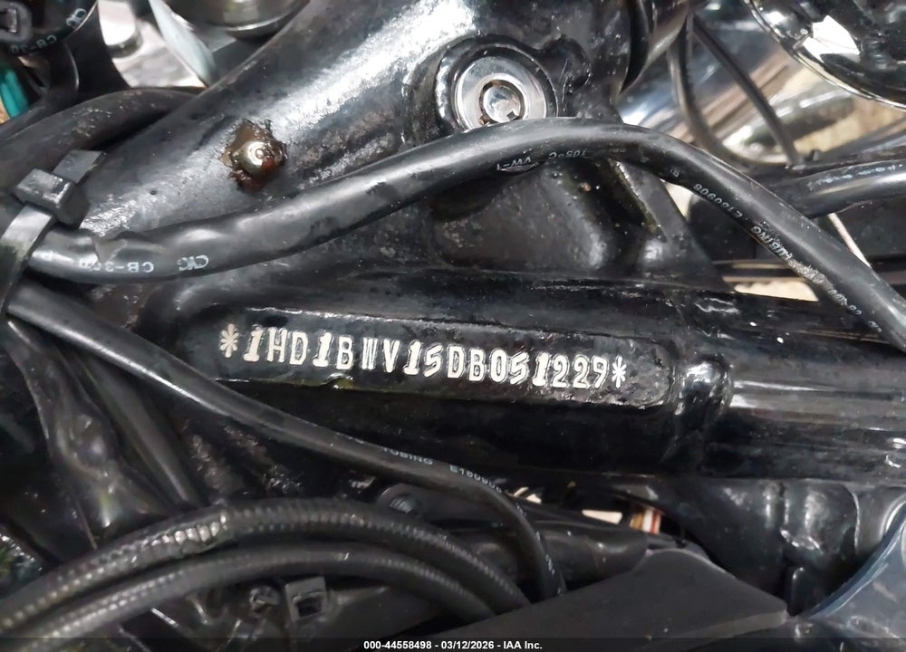 2013 HARLEY-DAVIDSON FLSTC HERITAGE SOFTAIL CLASSIC VIN: 1HD1BWV15DB051229
