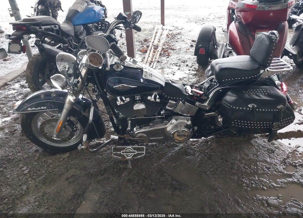 2013 HARLEY-DAVIDSON FLSTC HERITAGE SOFTAIL CLASSIC VIN: 1HD1BWV15DB051229