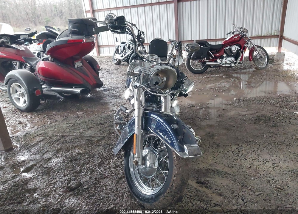2013 HARLEY-DAVIDSON FLSTC HERITAGE SOFTAIL CLASSIC VIN: 1HD1BWV15DB051229