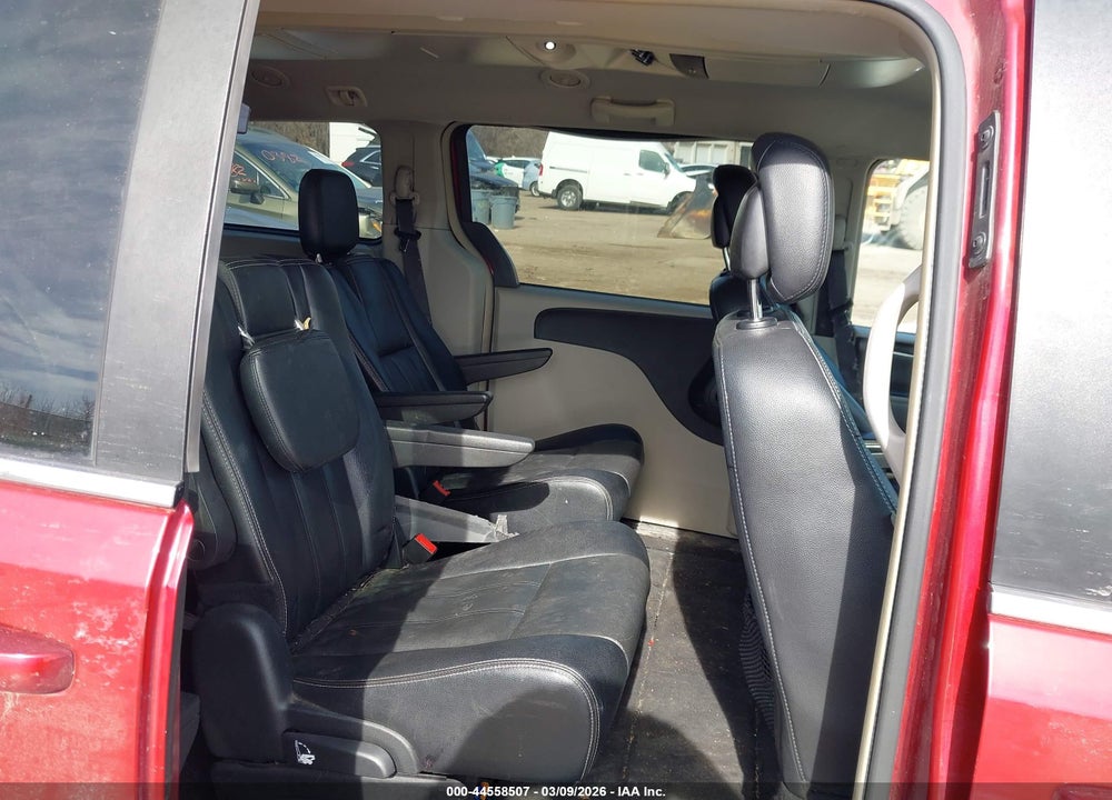 2015 CHRYSLER TOWN & COUNTRY TOURING VIN: 2C4RC1BG0FR595140