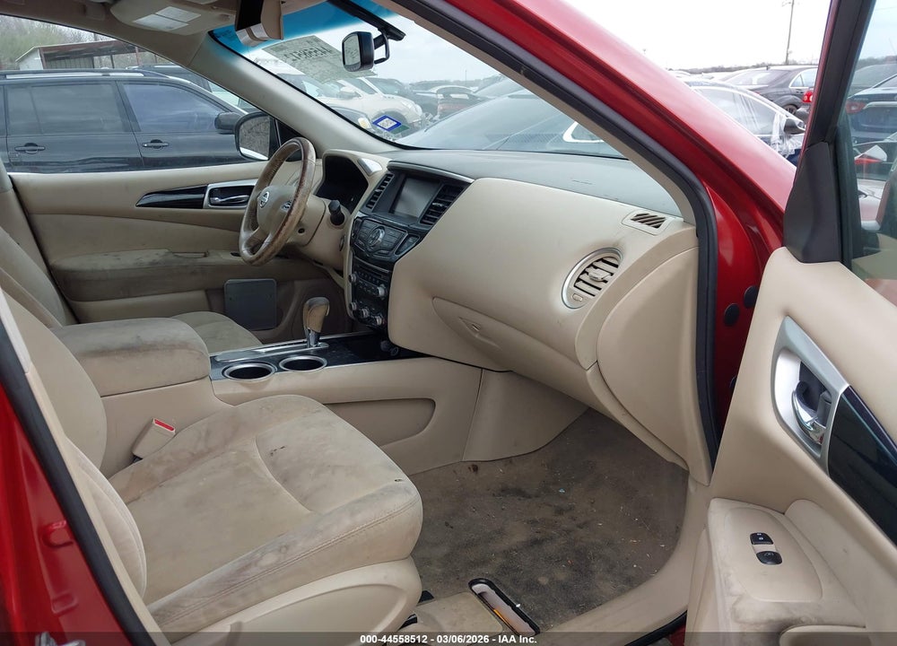 2015 NISSAN PATHFINDER SV VIN: 5N1AR2MN0FC705461