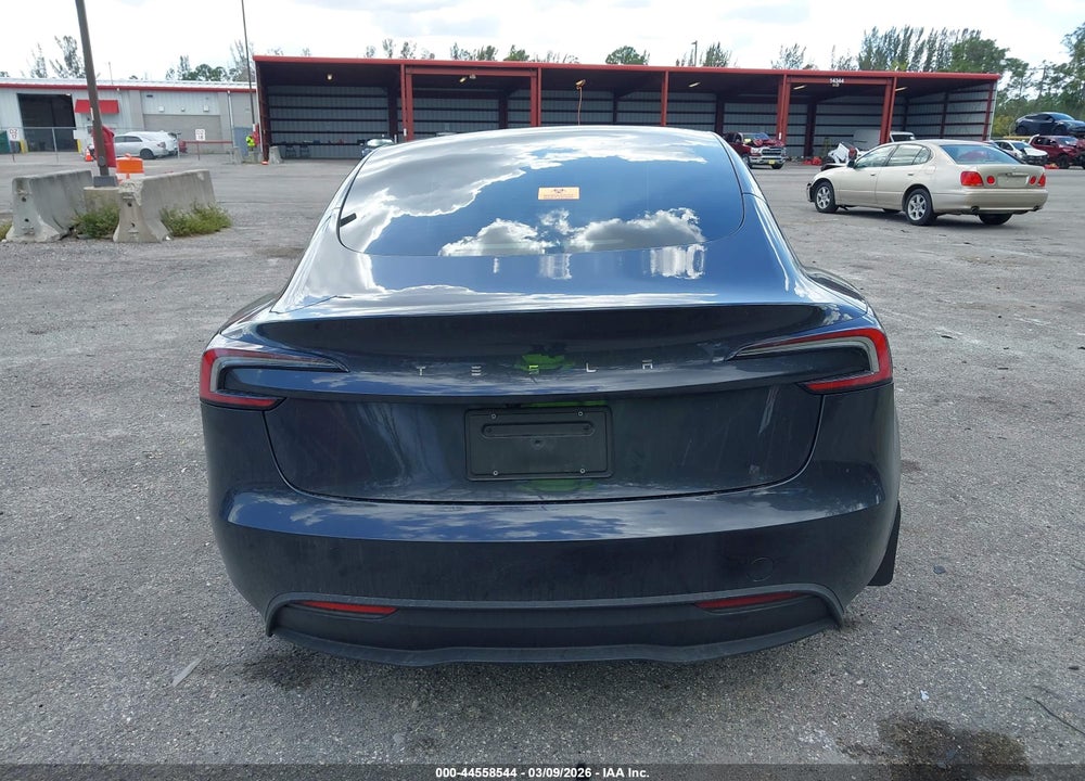 2025 TESLA MODEL 3 LONG RANGE REAR-WHEEL DRIVE/STANDARD REAR-WHEEL DRIVE VIN: 5YJ3E1EA1SF887909