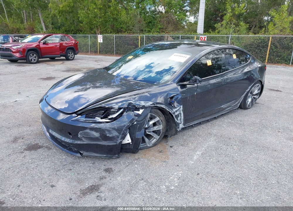 2025 TESLA MODEL 3 LONG RANGE REAR-WHEEL DRIVE/STANDARD REAR-WHEEL DRIVE VIN: 5YJ3E1EA1SF887909