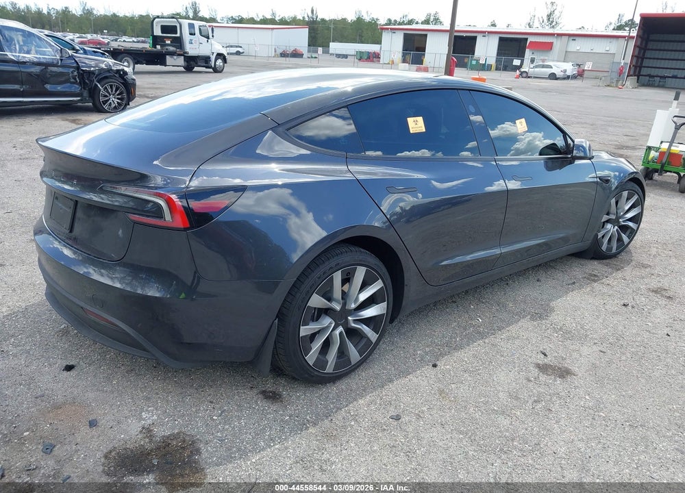 2025 TESLA MODEL 3 LONG RANGE REAR-WHEEL DRIVE/STANDARD REAR-WHEEL DRIVE VIN: 5YJ3E1EA1SF887909