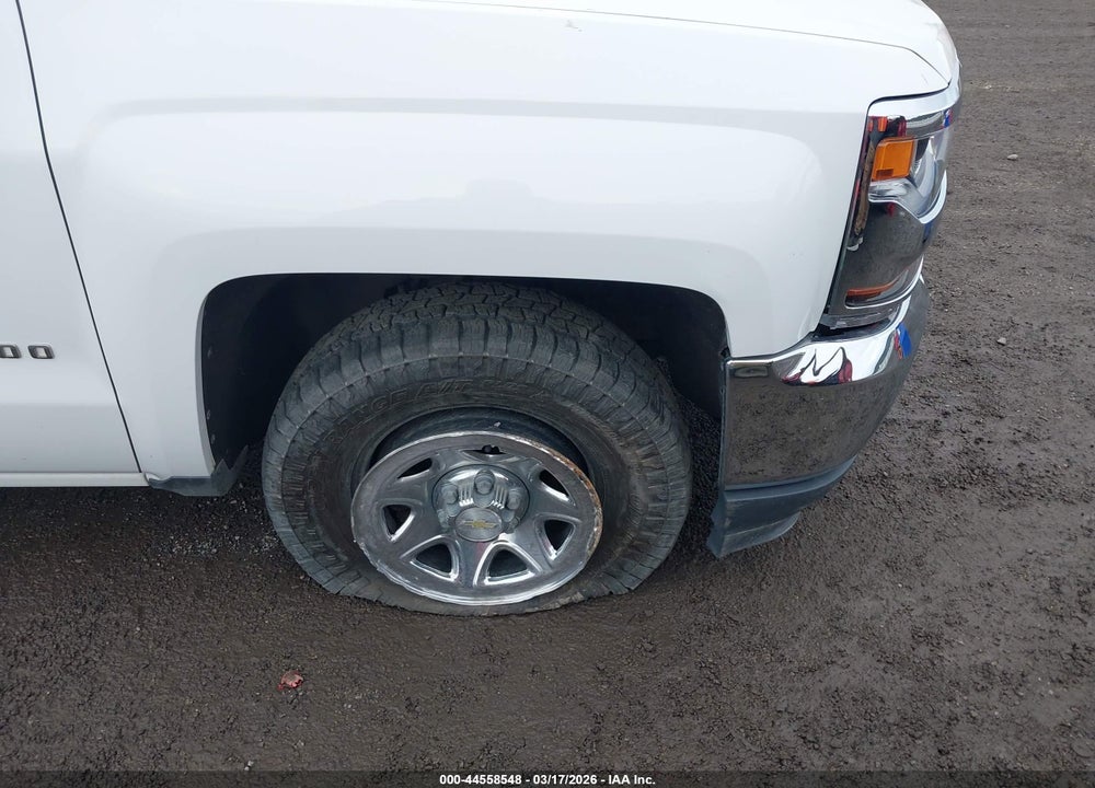 2018 CHEVROLET SILVERADO 1500 LS VIN: 1GCVKNEC5JZ250539