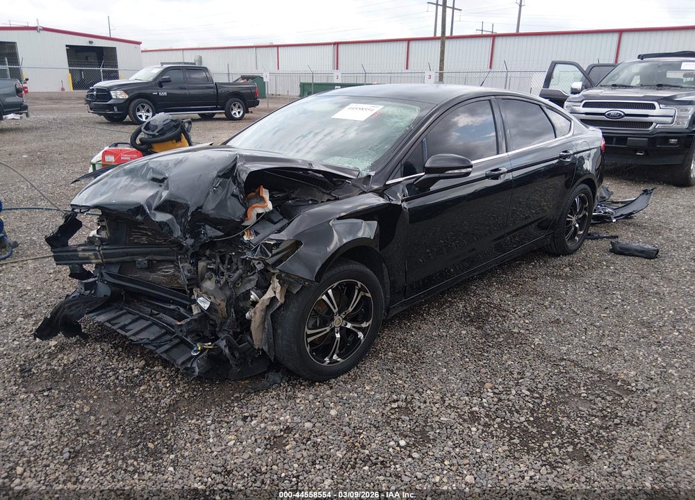 2015 FORD FUSION SE VIN: 3FA6P0H7XFR161803