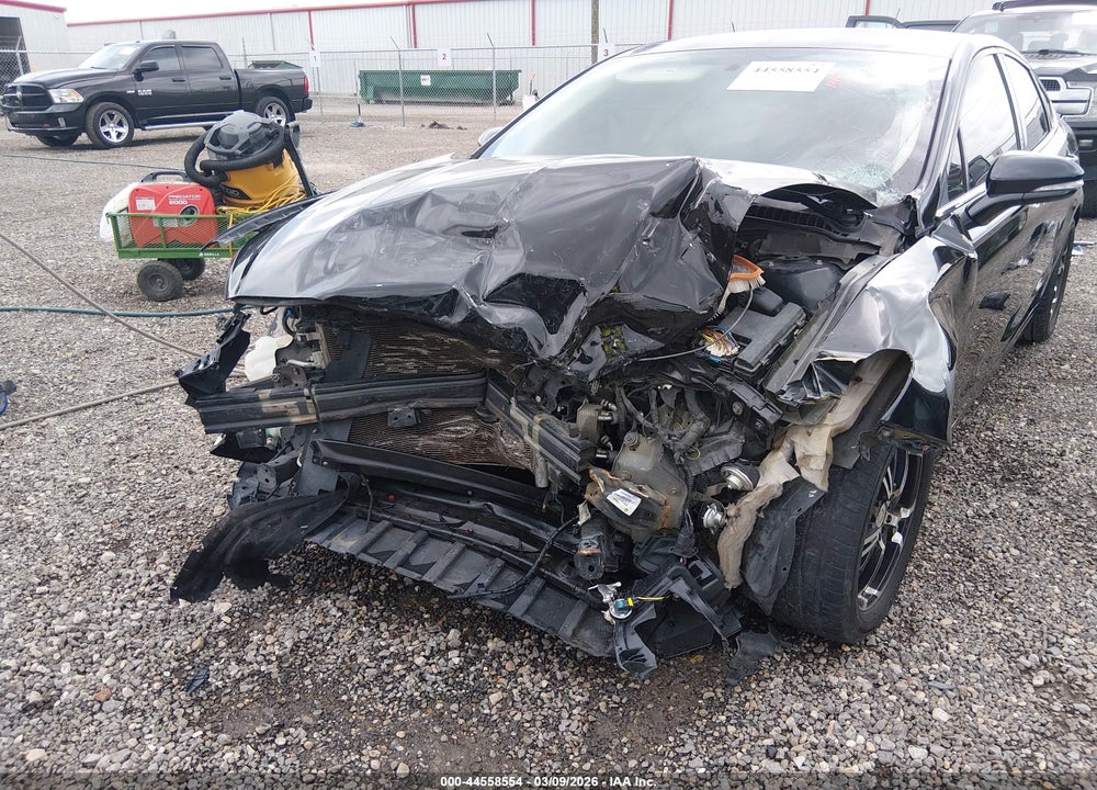 2015 FORD FUSION SE VIN: 3FA6P0H7XFR161803