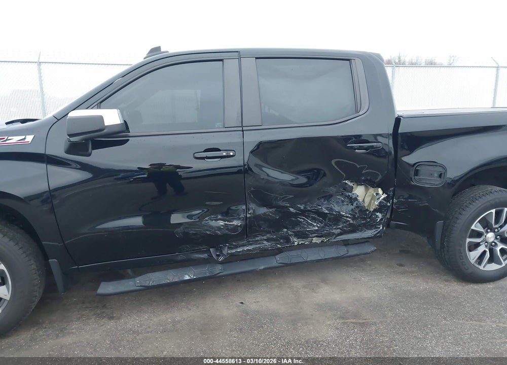 2020 CHEVROLET SILVERADO 1500 4WD  SHORT BED LT VIN: 3GCUYDED0LG422069
