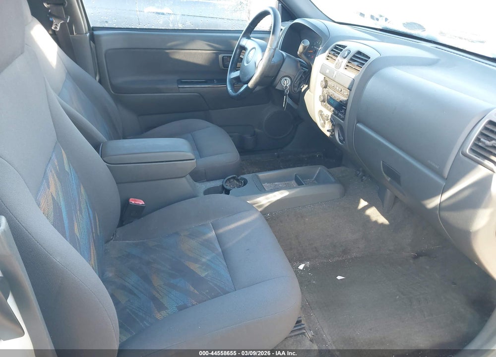 2004 CHEVROLET COLORADO LS VIN: 1GCCS196848153964
