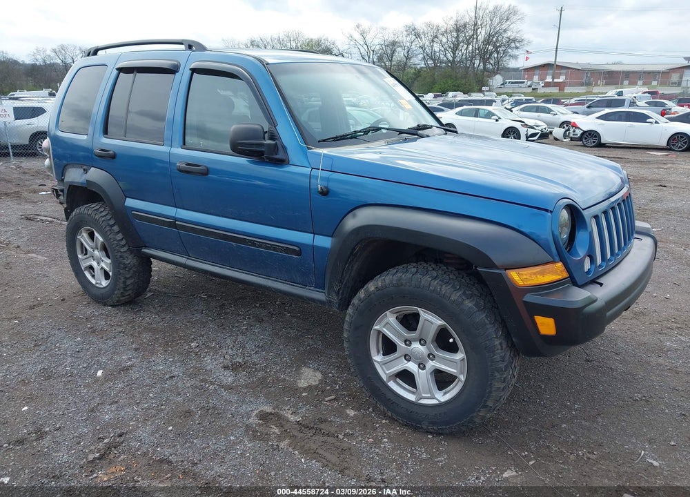 2005 JEEP LIBERTY SPORT VIN: 1J4GL48K95W697945