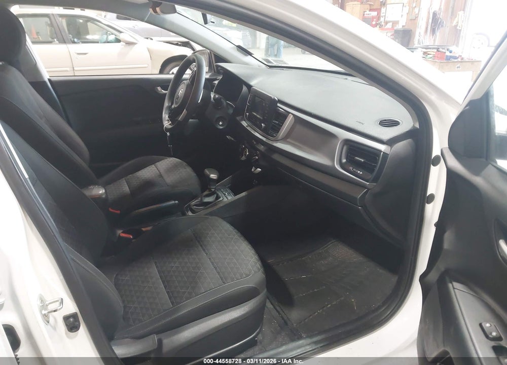 2018 KIA RIO S VIN: 3KPA24AB0JE072153