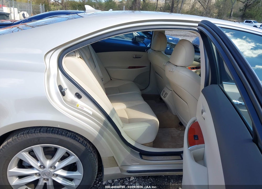 2011 LEXUS ES 350 VIN: JTHBK1EG9B2469088
