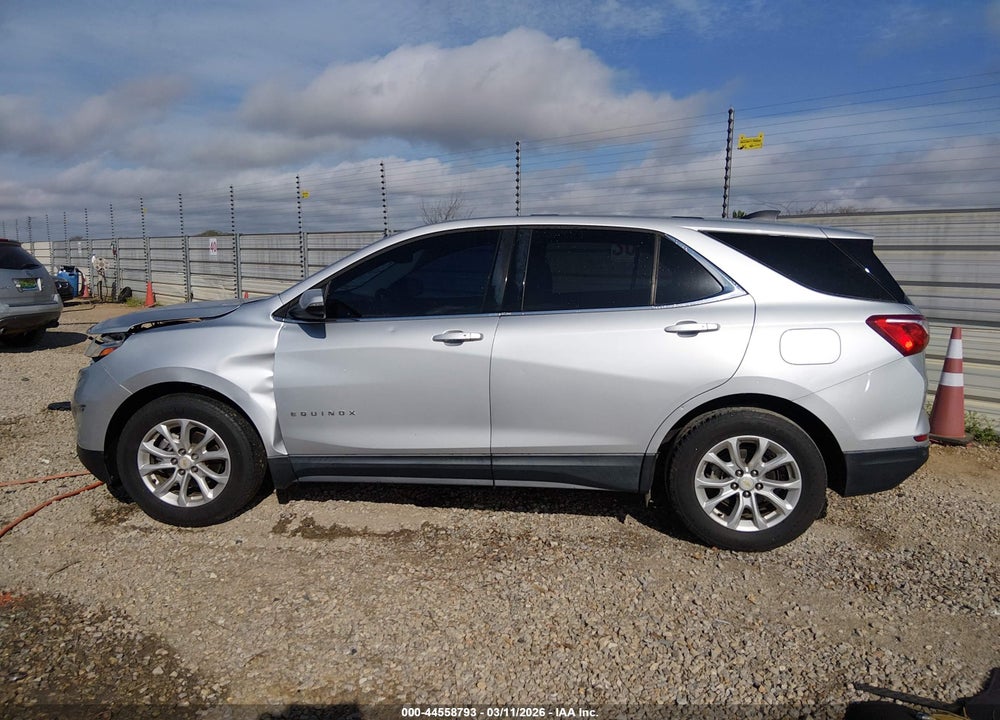 2018 CHEVROLET EQUINOX LT VIN: 2GNAXJEVXJ6181943
