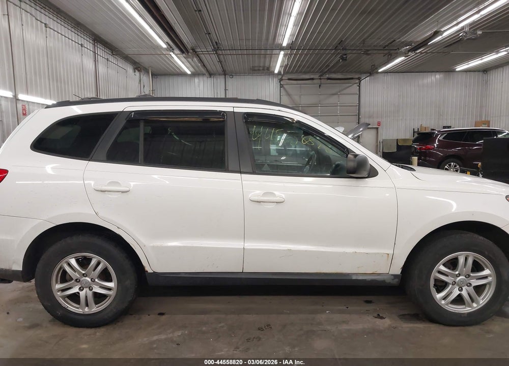 2010 HYUNDAI SANTA FE GLS VIN: 5NMSGDAB9AH363846