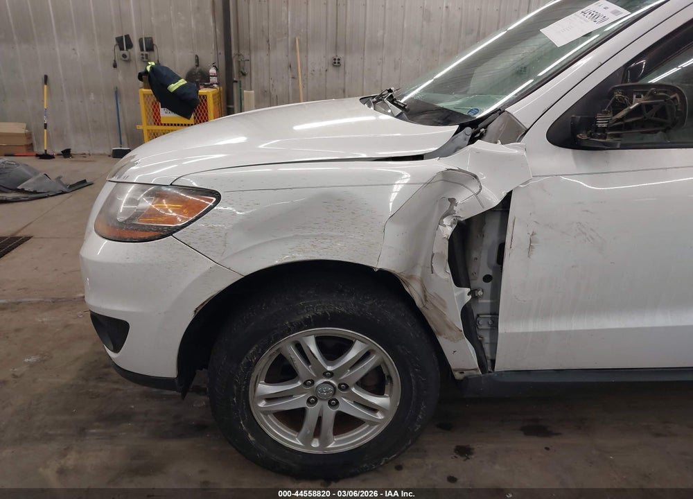2010 HYUNDAI SANTA FE GLS VIN: 5NMSGDAB9AH363846