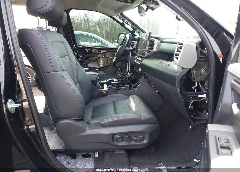 2024 TOYOTA TUNDRA SR5 VIN: 5TFLA5DB5RX157451