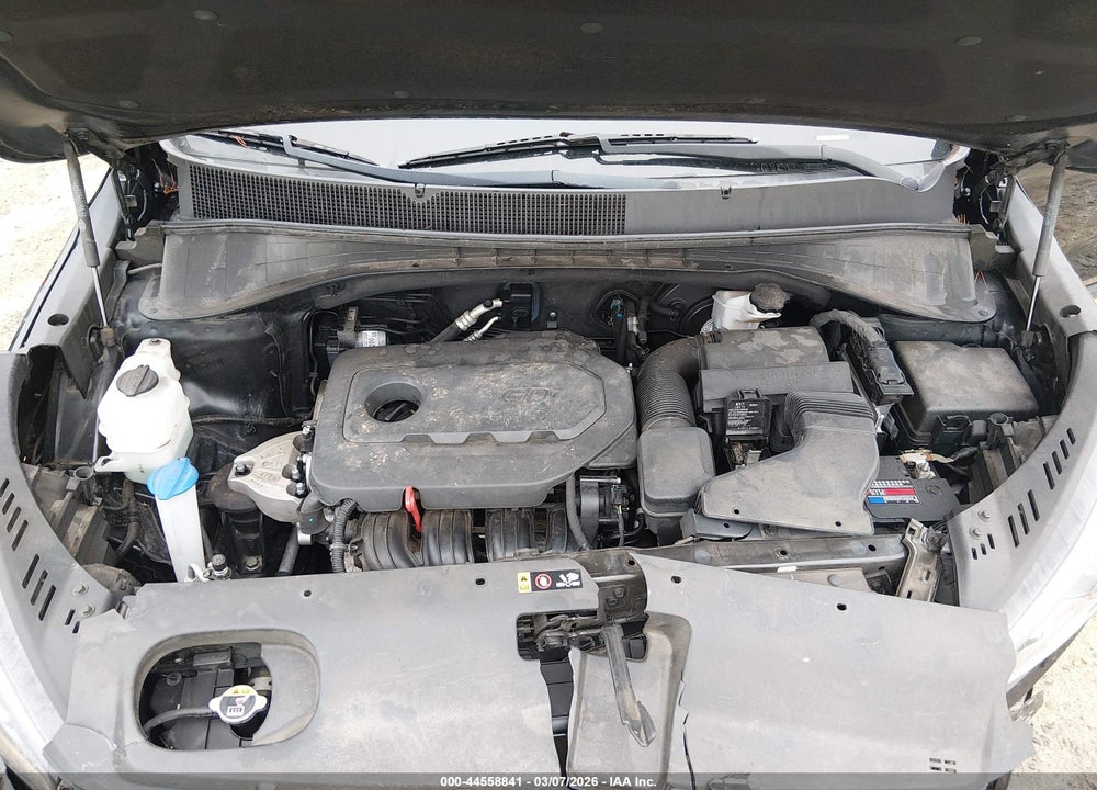 2019 KIA SORENTO 2.4L L VIN: 5XYPG4A32KG567530