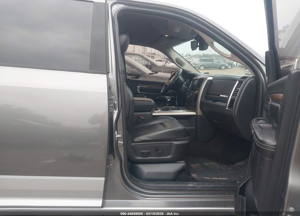 2013 RAM 1500 LAIE VIN: 1C6RR6NT0DS529534