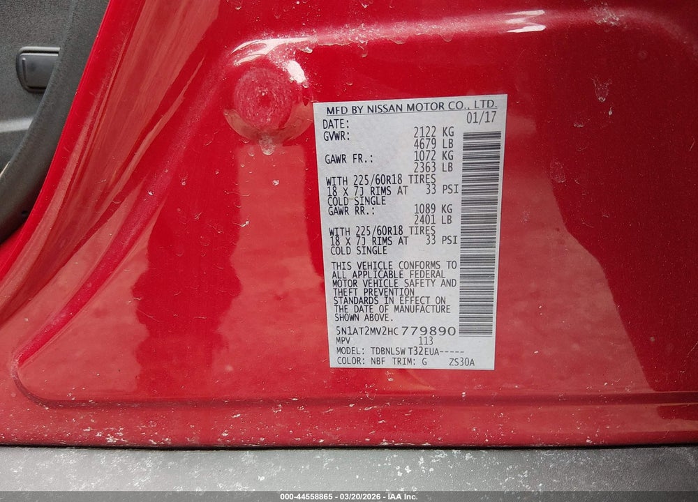 2017 NISSAN ROGUE SL VIN: 5N1AT2MV2HC779890