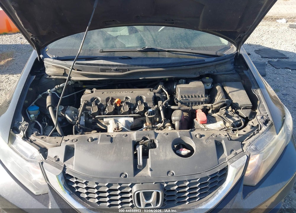 2015 HONDA CIVIC LX VIN: 2HGFB2F58FH563788
