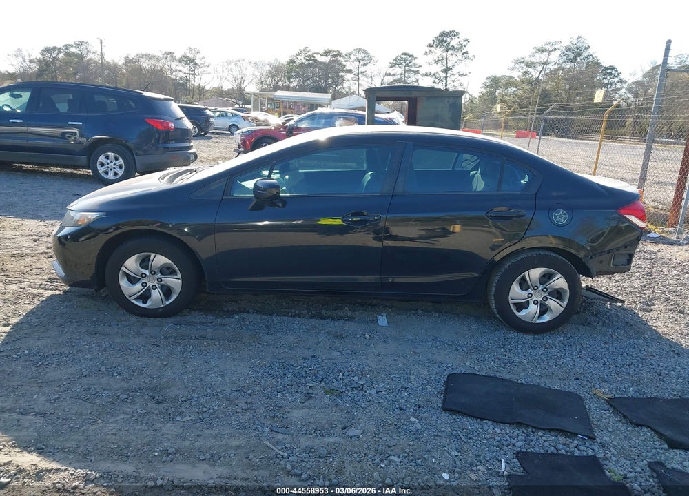 2015 HONDA CIVIC LX VIN: 2HGFB2F58FH563788