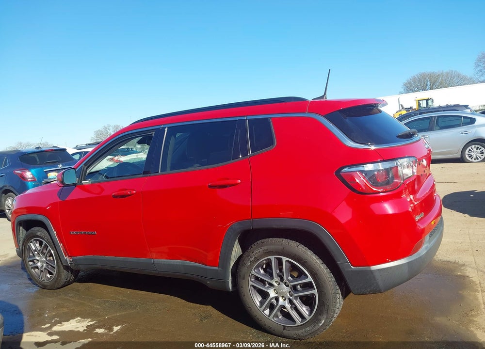 2018 JEEP COMPASS SUN AND WHEEL FWD VIN: 3C4NJCBB5JT462769